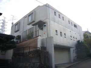 大阪府吹田市　Ｋ様邸　外壁コンクリート打ちっ放しクリヤー塗装の施工事例画像