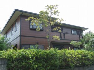 パナホームの塗り替え　外壁目地シール打替え、外壁シリコン塗装、屋根シリコン塗装の施工事例画像