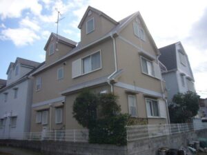 豊中市Y邸　外壁・屋根ガイナ（遮熱）塗装の施工事例画像
