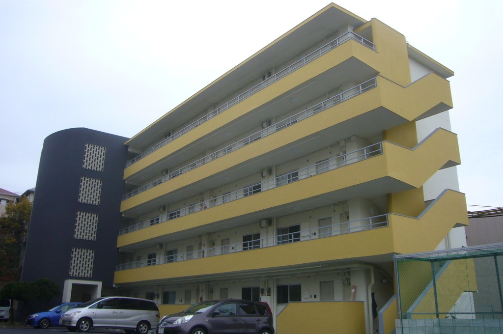 白川台マンション施工前、施工後　外壁シリコン塗装工事 屋上防水工事 アスファルト工事 外構工事