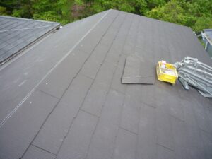 神戸市　[カバー工法]カラーベスト屋根葺き替えの施工事例画像