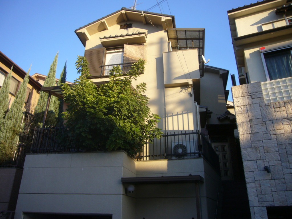 神戸市　外壁シリコン塗装工事