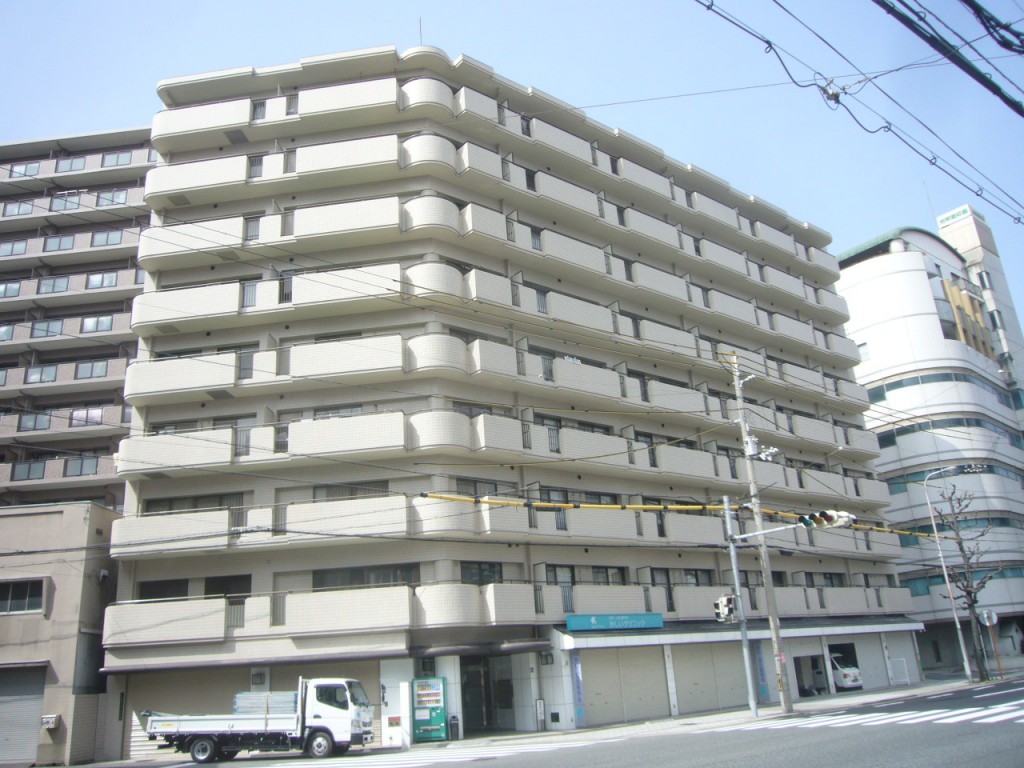 外壁タイル改修・外壁塗装・屋上防水・シーリング打ち