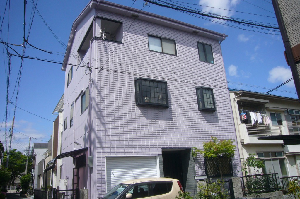 大阪市Ｆ様邸　外壁日本ペイントパーフェクトトップ塗装、シーリング打ち