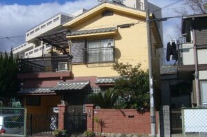 外壁塗装・ベランダウレタン防水・屋根しっくい塗替えの施工事例画像