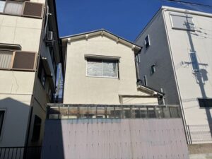 箕面市にて外壁塗装工事を行いましたの施工事例画像