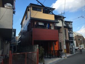 大阪市淀川区にて外壁塗装と屋根の遮熱塗装工事を行いましたの施工事例画像