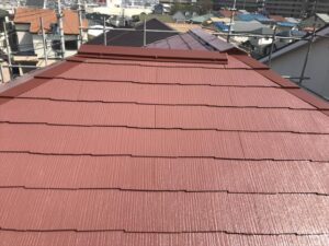 箕面市にて色あせた屋根をラジカル制御塗料で塗装し生き返りましたの施工事例画像